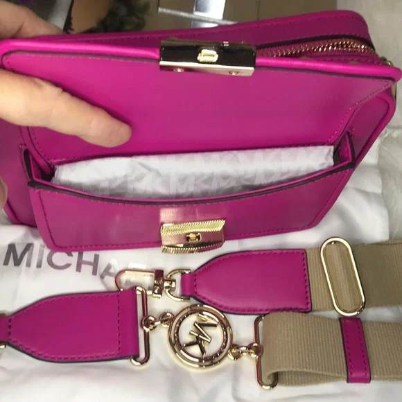 MMK Studded Bradshaw Leather Camera Crossbody - Picture 12 of 13